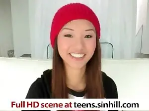 Teens.sinhill.com - Китайская тинейджер Алина Ли обожает огромные члены